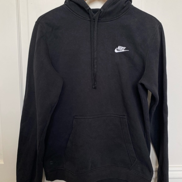 Great condition trendy nike hoodie. - Picture 2 of 3